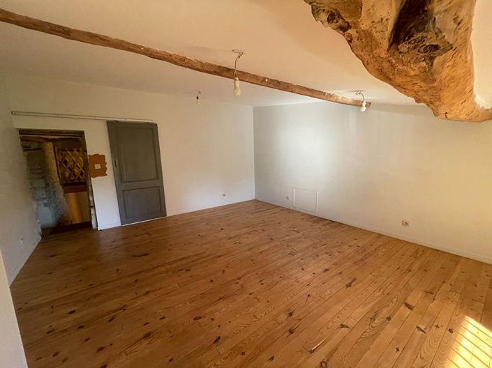 Image No.15-4 Bed House for sale