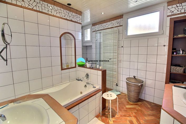 Image No.13-8 Bed House for sale