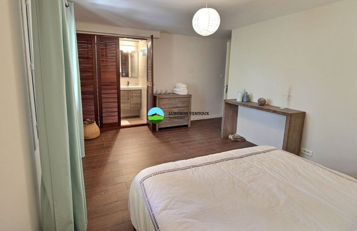 Image No.18-8 Bed House for sale