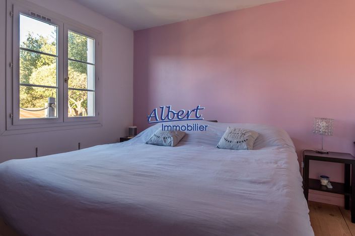 Image No.13-4 Bed House for sale