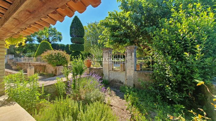 Image No.2-Maison de 5 chambres à vendre à Bonnieux