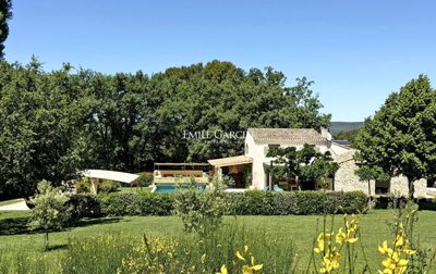 1 - Aix-en-Provence, Maison