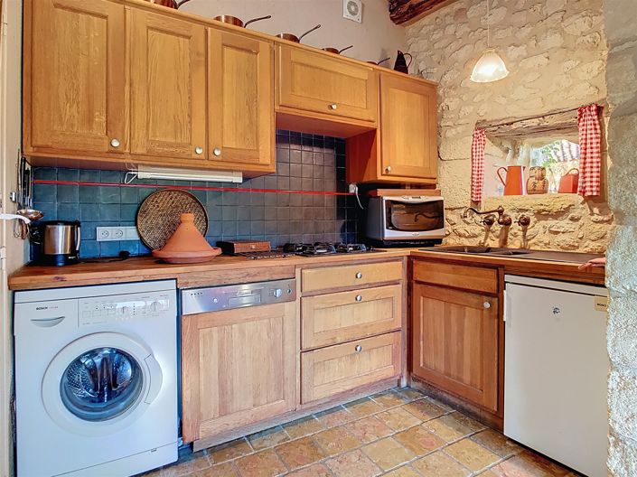 Image No.18-4 Bed House for sale