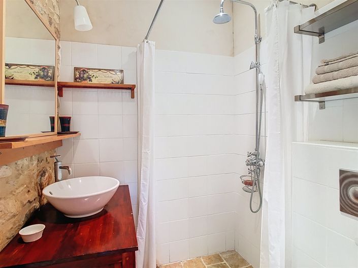 Image No.20-4 Bed House for sale