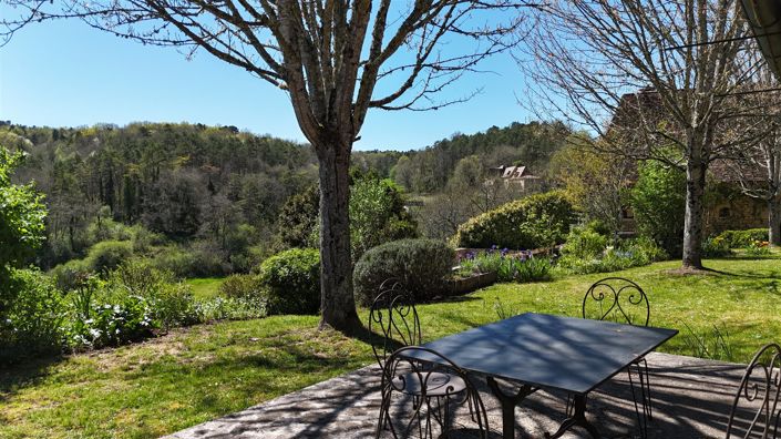 Image No.26-4 Bed House for sale