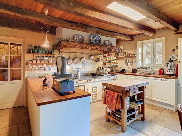 Image No.7-4 Bed House for sale