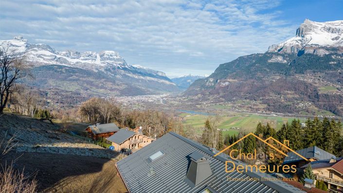 Image No.2-5 Bed House for sale