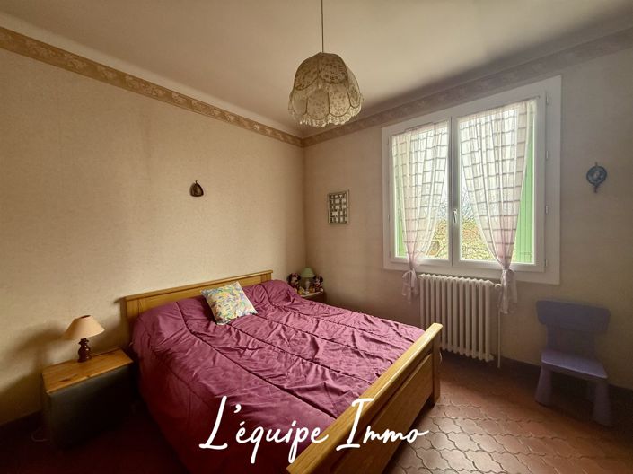 Image No.5-4 Bed House for sale