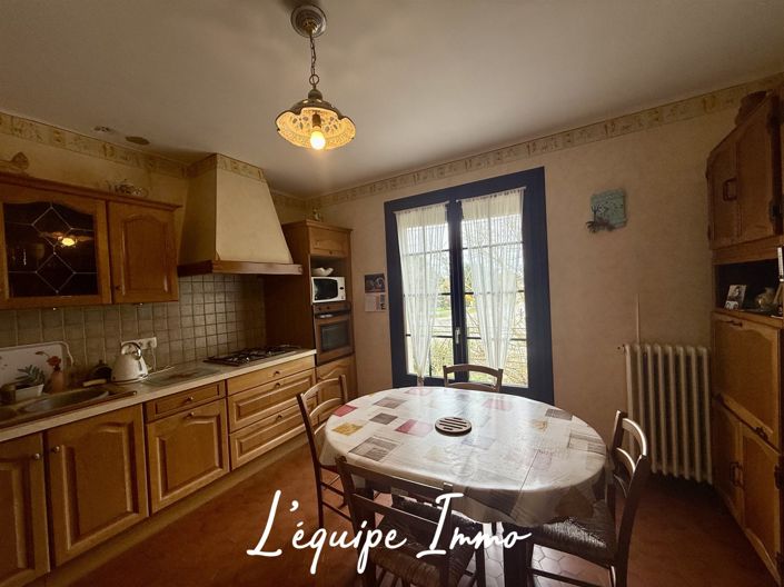 Image No.6-4 Bed House for sale