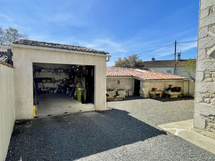 Image No.7-2 Bed House for sale