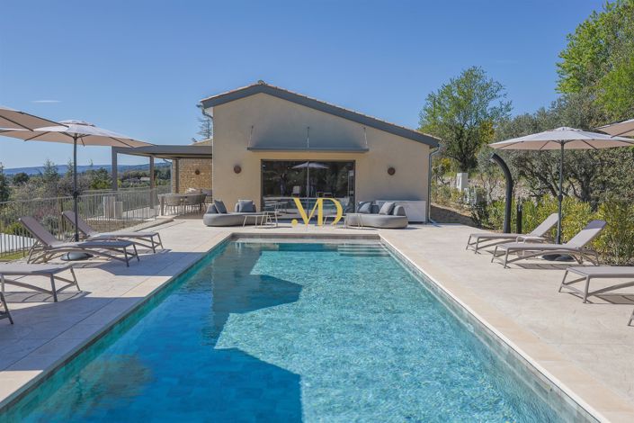 Image No.17-5 Bed House for sale