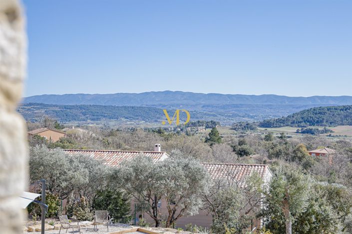 Image No.60-5 Bed House for sale