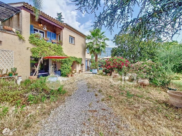 Image No.17-5 Bed House for sale