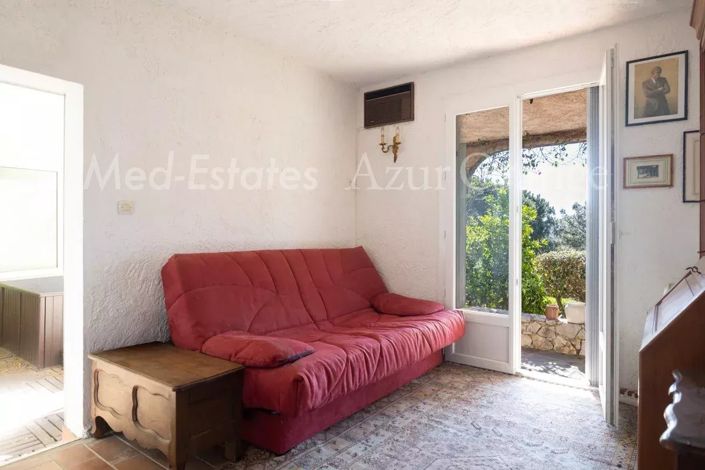 Image No.12-5 Bed House for sale