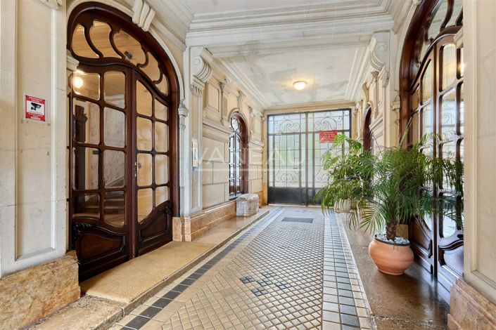 Image No.19-3 Bed Apartment for sale