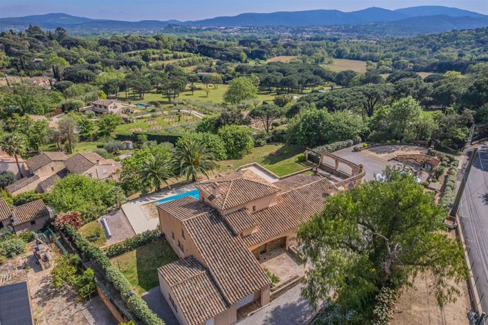 Image No.2-Maison de 4 chambres à vendre à Grimaud