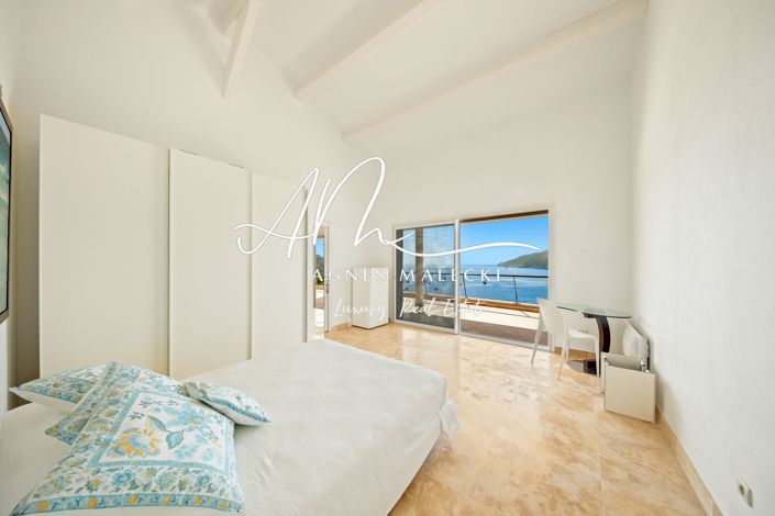 Image No.13-3 Bed House for sale