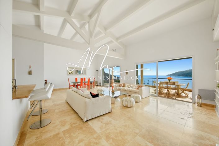 Image No.6-3 Bed House for sale