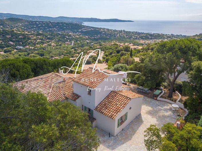 Image No.2-7 Bed House for sale