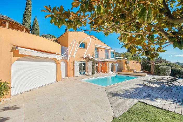 Image No.2-4 Bed House for sale