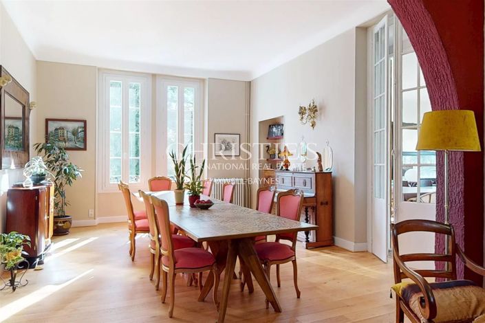 Image No.11-10 Bed House for sale