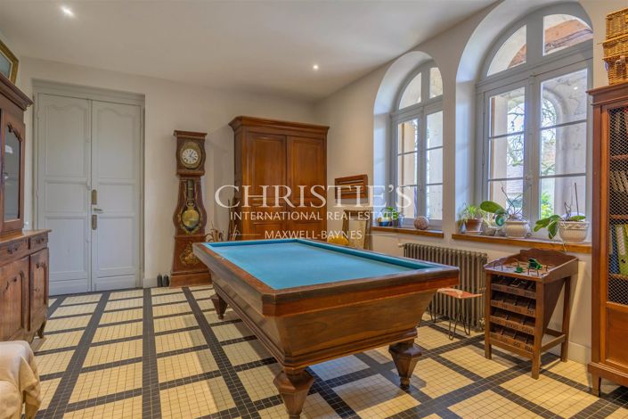 Image No.13-10 Bed House for sale