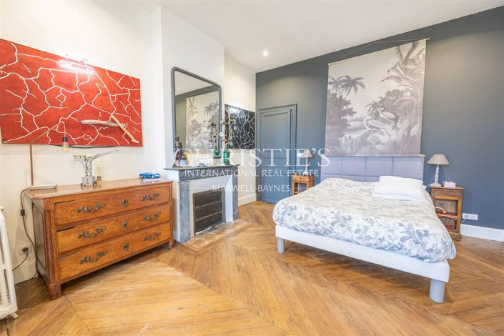 Image No.21-10 Bed House for sale