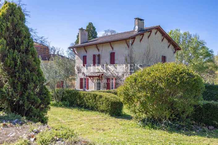 Image No.6-10 Bed House for sale