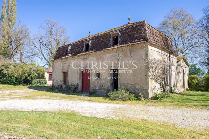 Image No.9-10 Bed House for sale