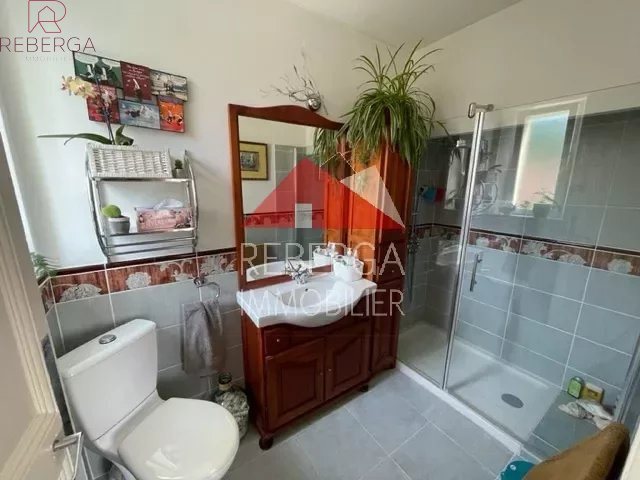 Image No.16-5 Bed House for sale