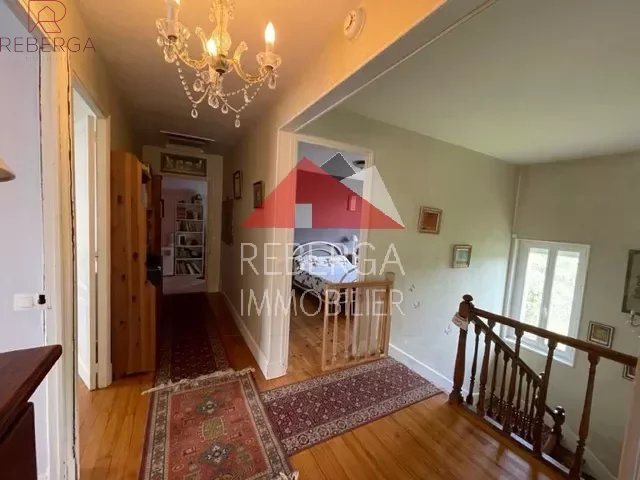 Image No.17-5 Bed House for sale