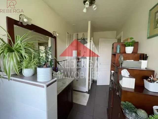 Image No.22-5 Bed House for sale