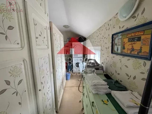 Image No.26-5 Bed House for sale