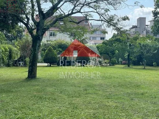 Image No.34-5 Bed House for sale