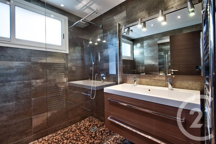 Image No.6-3 Bed Apartment for sale