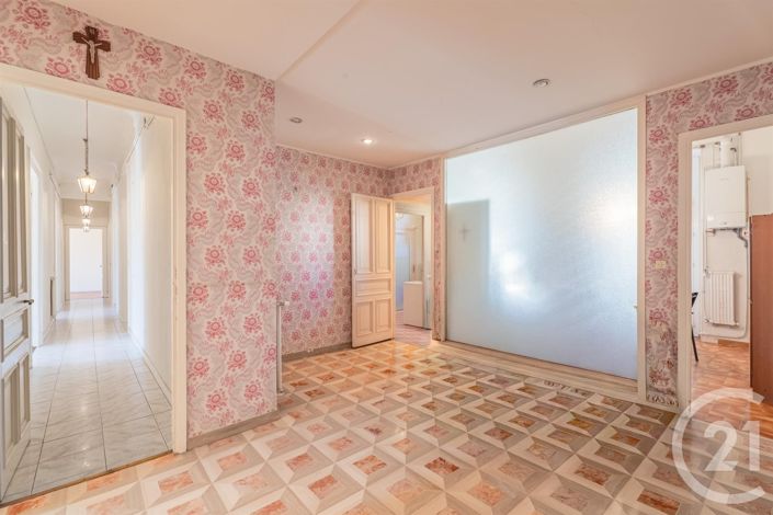 Image No.13-4 Bed Apartment for sale