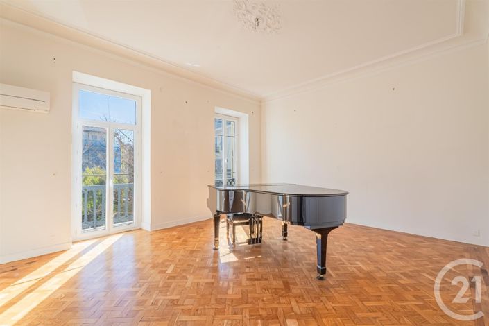 Image No.5-4 Bed Apartment for sale