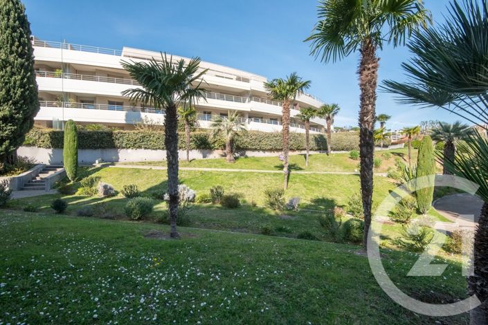 Image No.17-3 Bed Apartment for sale