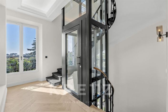 Image No.11-Maison de 6 chambres à vendre à Saint-Raphael