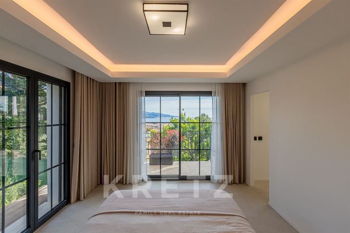 Image No.17-4 Bed House for sale