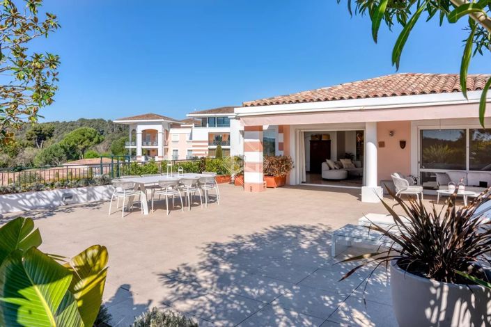 Image No.13-3 Bed House for sale