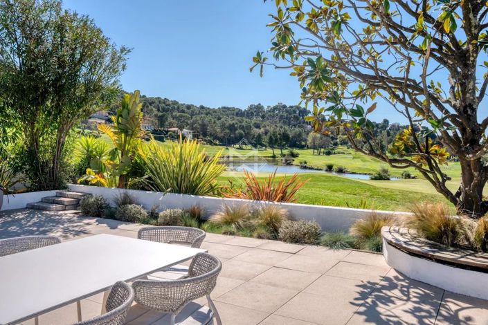 Image No.3-3 Bed House for sale