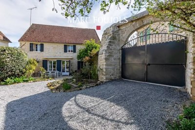 1 - Ully-Saint-Georges, House