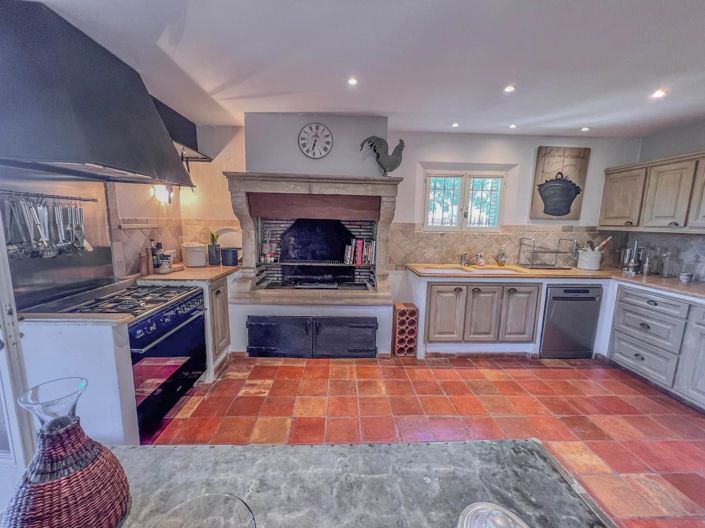 Image No.5-4 Bed House for sale