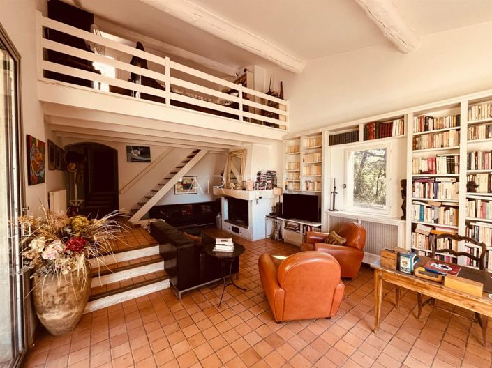 Image No.7-4 Bed House for sale