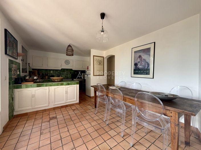 Image No.9-4 Bed House for sale