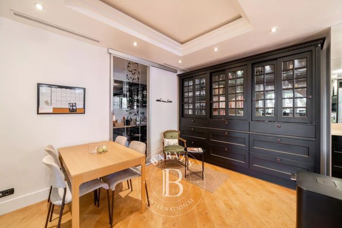 Image No.18-4 Bed House for sale