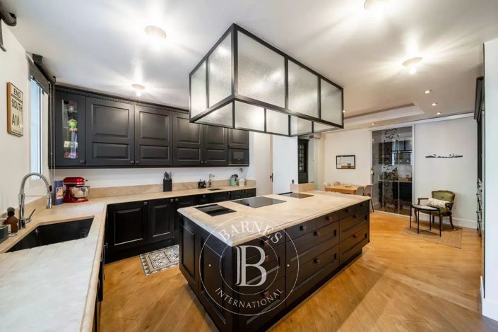 Image No.5-4 Bed House for sale