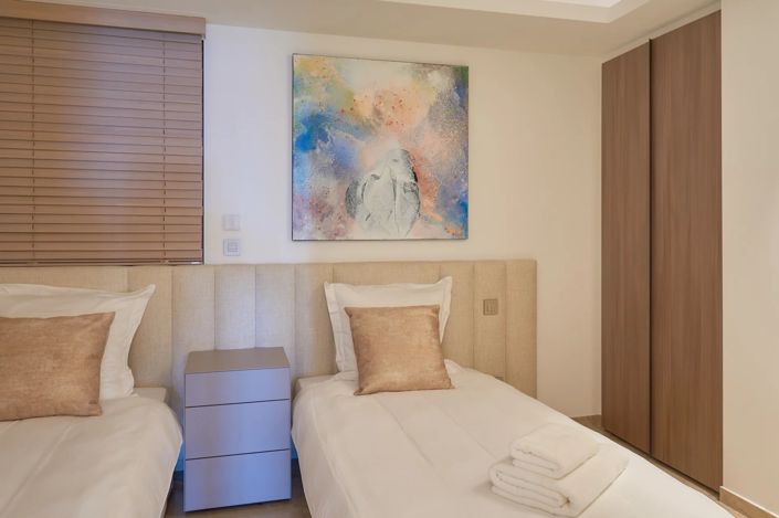 Image No.31-5 Bed Apartment for sale