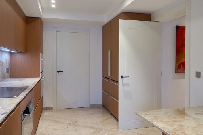 Image No.38-5 Bed Apartment for sale